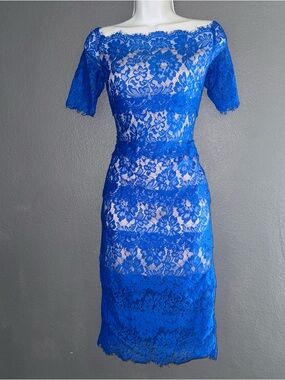 Wow Couture Women’s Navy Blue Off the Shoulder Lace Floral Dress Small